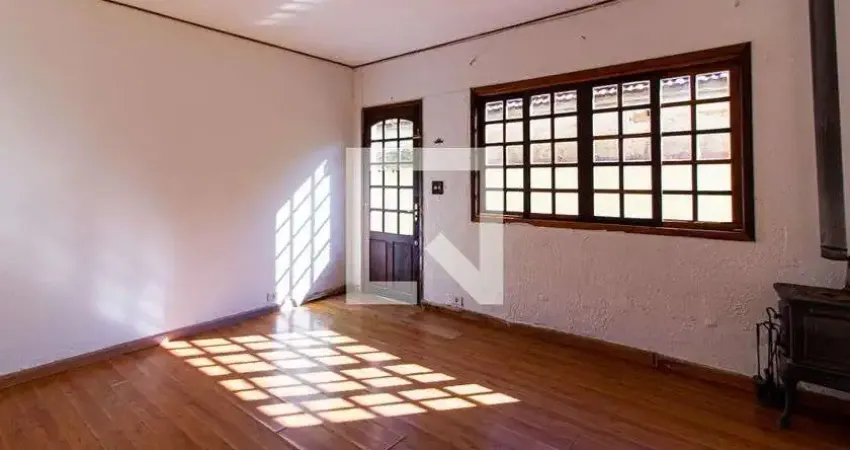 Casa com 2 quartos à venda na Rua Mundo Novo, 22, Vila Romana, São Paulo