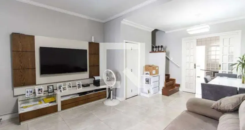 Casa com 2 quartos à venda na Rua Camatiá, 53, Vila Romana, São Paulo