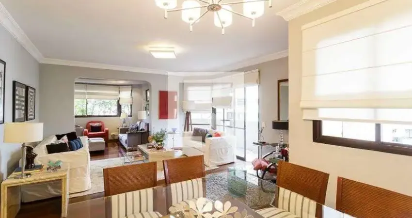 Apartamento à Venda - Moema, 3 Quartos,  153 m2