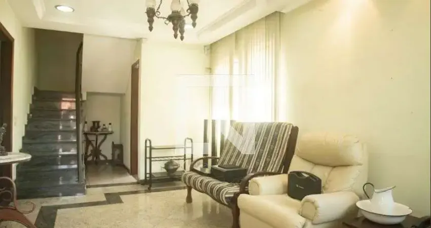 Casa com 4 quartos à venda na Rua da Contagem, 183, Saúde, São Paulo