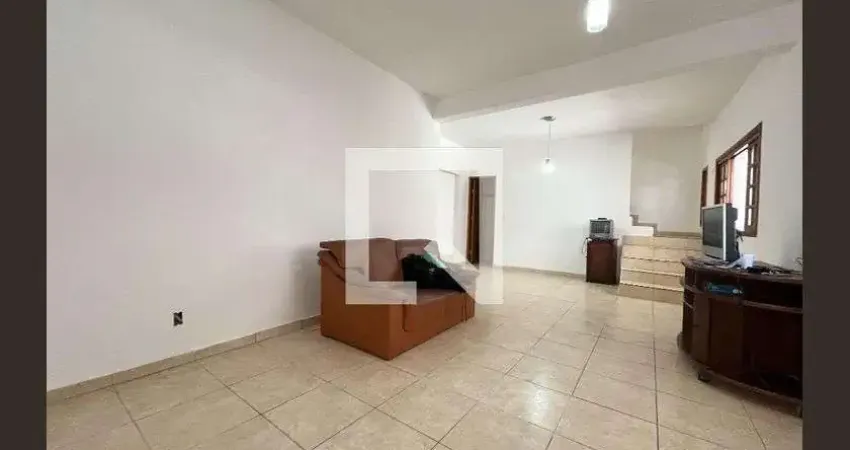 Casa à Venda - Planalto Paulista, 3 Quartos,  330 m2