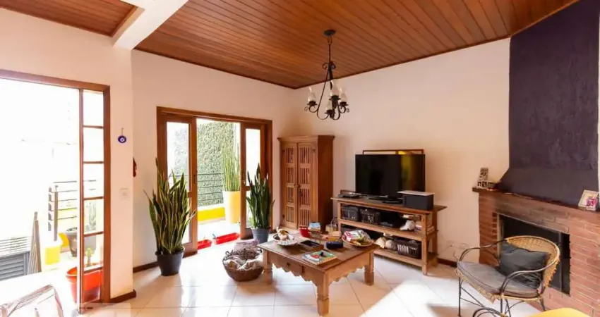 Casa à Venda - Panamby, 3 Quartos,  240 m2