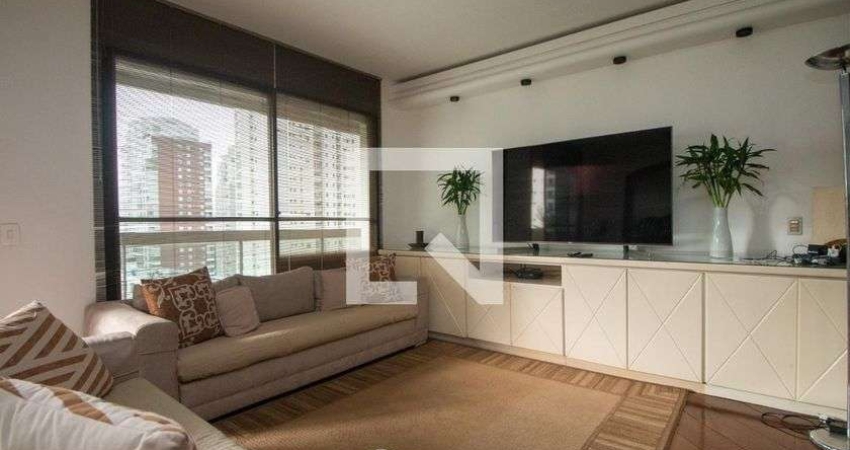 Apartamento à Venda - Campo Belo, 3 Quartos,  240 m2
