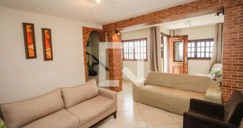 Casa à Venda - Portal do Morumbi, 4 Quartos,  102 m2