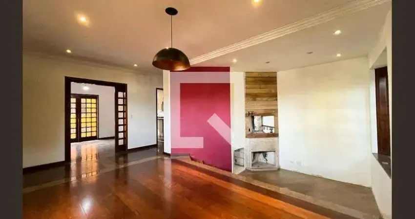 Casa à Venda - Planalto Paulista, 3 Quartos,  180 m2