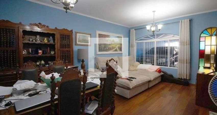 Casa com 3 quartos à venda na Rua Vargem do Cedro, 210, Sumaré, São Paulo