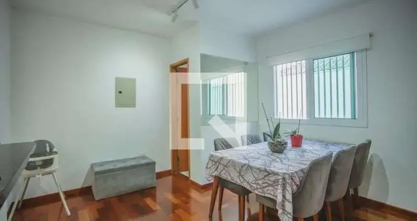Casa à Venda - Chácara Inglesa, 3 Quartos,  220 m2