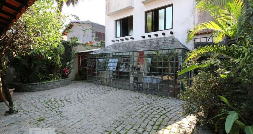 Casa à Venda - Morumbi, 4 Quartos,  355 m2