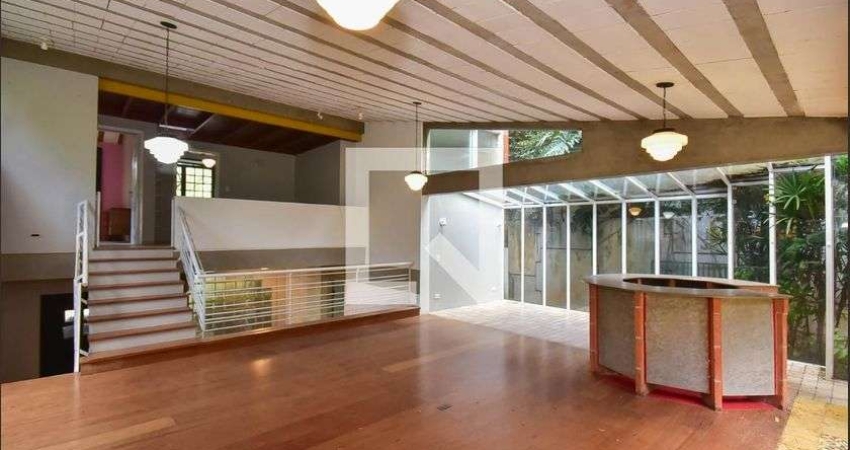 Casa à Venda - Panamby, 2 Quartos,  370 m2