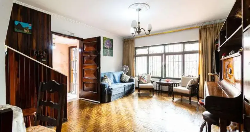 Casa à Venda - Chácara Inglesa, 3 Quartos,  178 m2