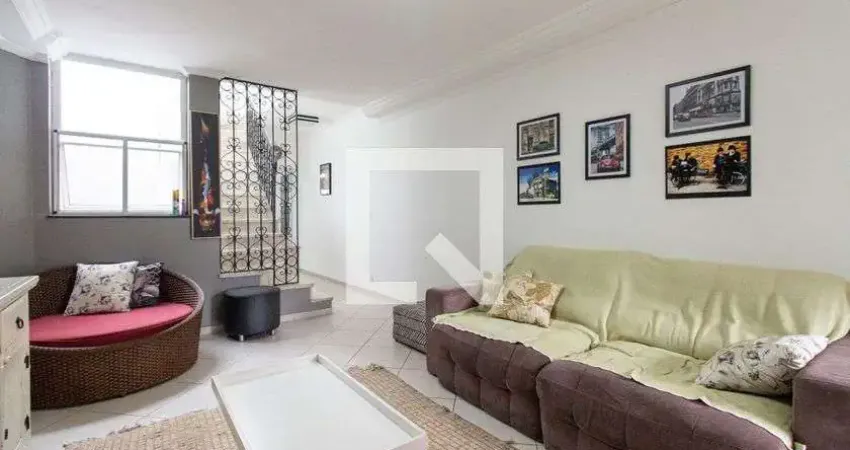 Casa à Venda - Ipiranga, 3 Quartos,  250 m2