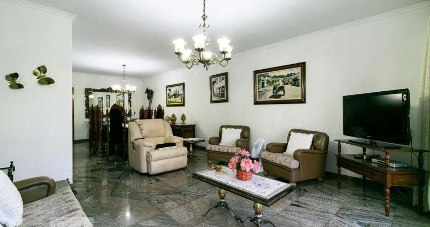 Casa à Venda - Jardim Anália Franco, 5 Quartos,  500 m2