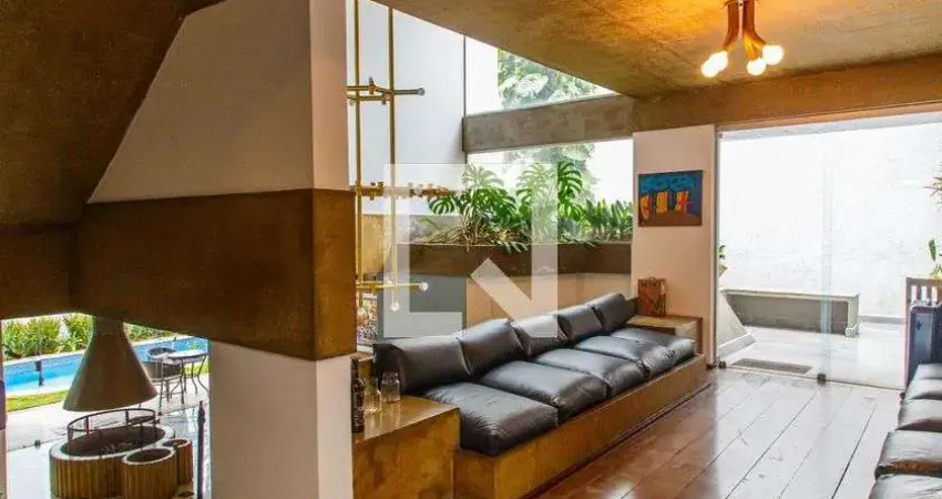 Casa à Venda - Mooca, 3 Quartos,  300 m2