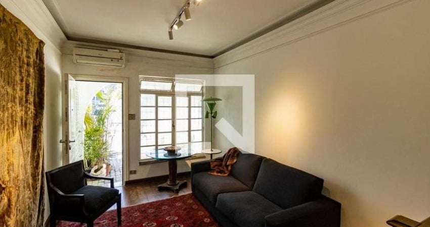 Casa com 2 quartos à venda na Rua Araribóia, 42, Mooca, São Paulo