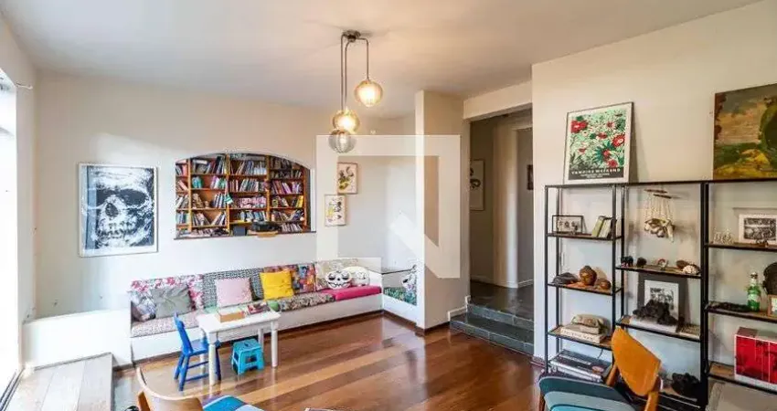 Casa com 3 quartos à venda na Rua Maria Luísa Altenfelder Silva, 524, Butantã, São Paulo