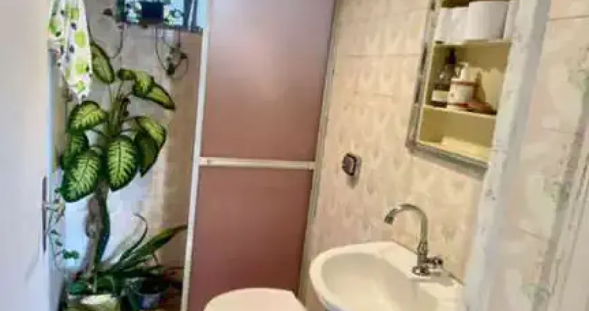 Condomínio Dione Maria no Jardim Paulistano, Apartamento de 130m² com 3 dormitórios, 1 vaga.