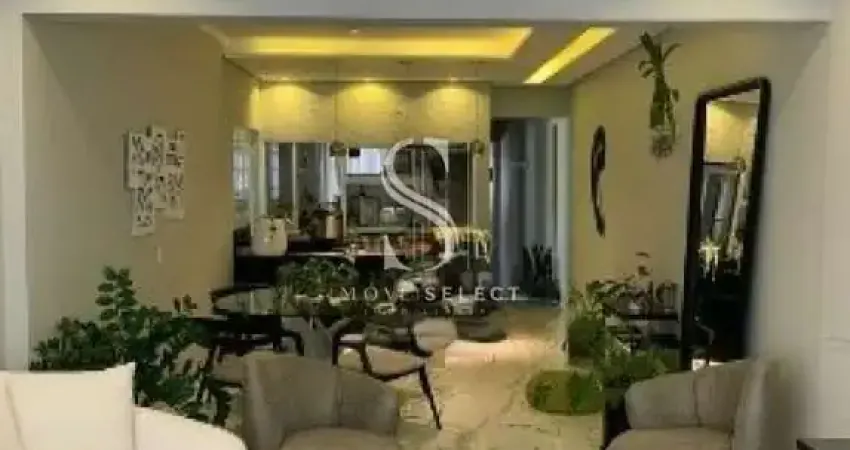 Sobrado residencial de 152m² com 2 dormitórios, 2 banheiros e 2 vagas á venda na região do jabaquara