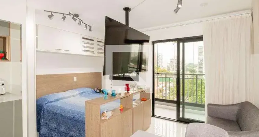 Kitnet / Stúdio à venda na Avenida dos Carinás, 301, Moema, São Paulo