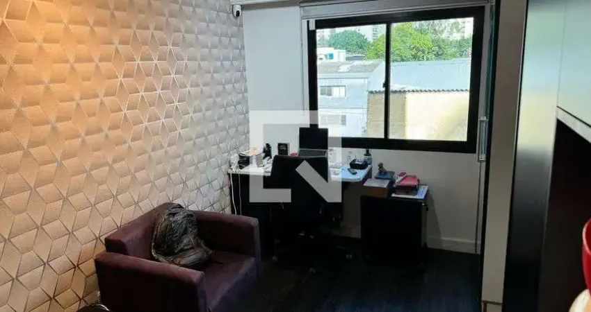 Kitnet / Stúdio à venda na Avenida Macuco, 579, Moema, São Paulo