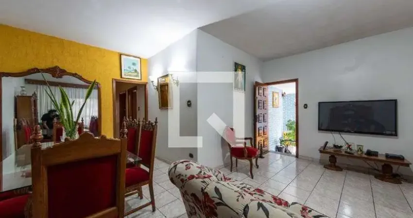 Casa com 4 quartos à venda na Rua Castro Silva, 64, Vila Prudente, São Paulo