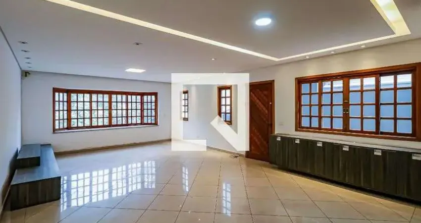 Casa com 5 quartos à venda na Rua Núncio Petrella, 281, Cidade São Francisco, São Paulo