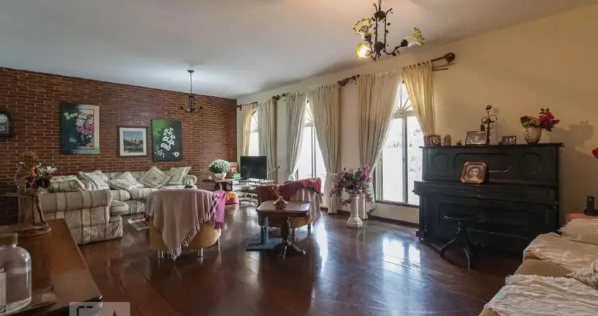 Casa com 3 quartos à venda na Rua Salvador Fiordelisio, 115, Belém, São Paulo