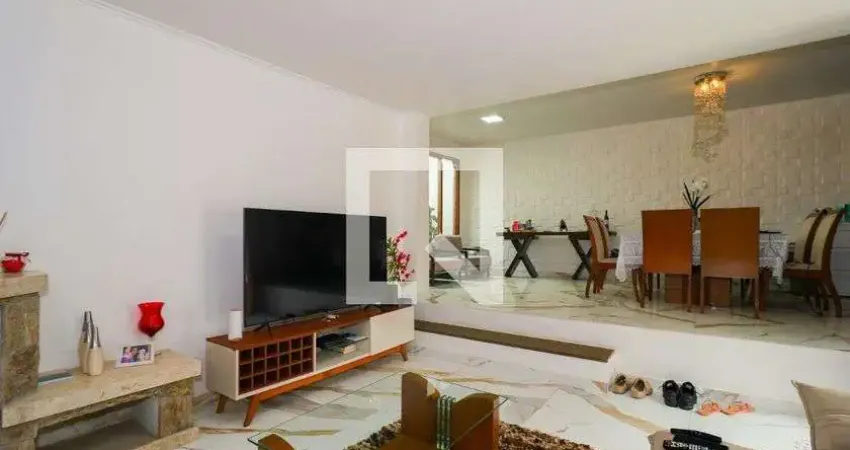 Casa com 3 quartos à venda na Rua Aldo Travaglia, 155, Jardim Londrina, São Paulo