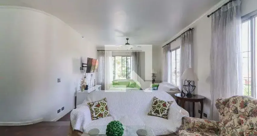 Casa com 5 quartos à venda na Rua Núncio Petrella, 81, Cidade São Francisco, São Paulo