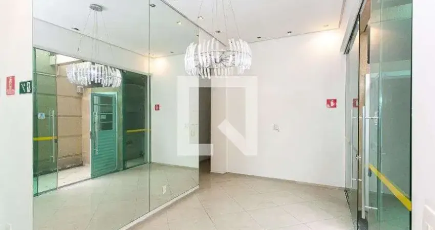 Casa com 8 quartos à venda na Rua Equici, 427, Vila Esperança, São Paulo