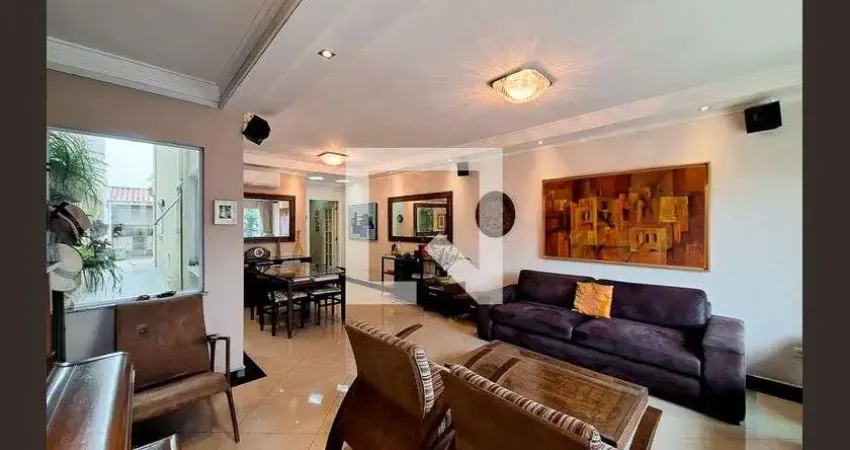 Casa com 3 quartos à venda na Rua Salvador Romeu, 297, Água Fria, São Paulo