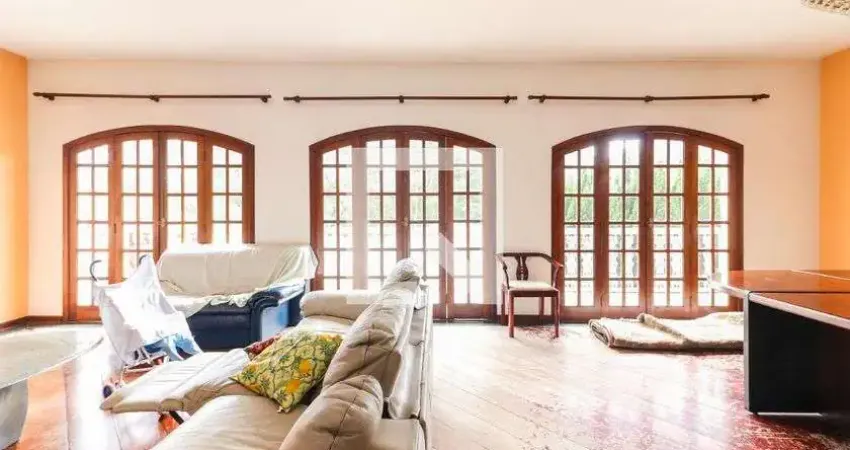 Casa com 6 quartos à venda na Rua Sibipiruna, 230, Jardim Ester Yolanda, São Paulo