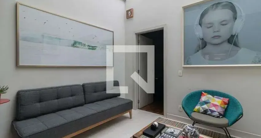 Casa com 2 quartos à venda na Rua Fiandeiras, 201, Vila Olímpia, São Paulo