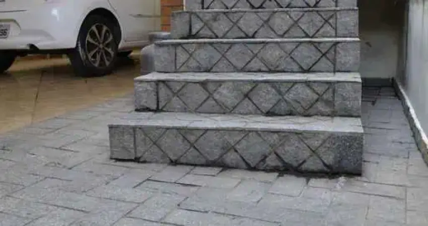 Casa com 4 quartos à venda na Rua Tapari, 237, Vila Esperança, São Paulo