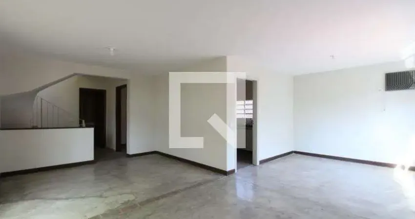 Casa com 3 quartos à venda na Rua Hermínio Rosa, 174, Jardim Londrina, São Paulo