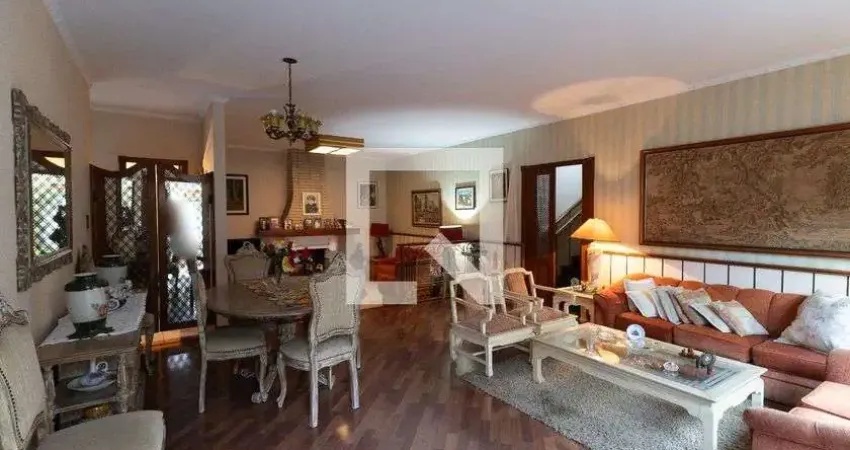 Casa com 3 quartos à venda na Rua Maestro Pedro Jatobá, 379, Vila Mazzei, São Paulo