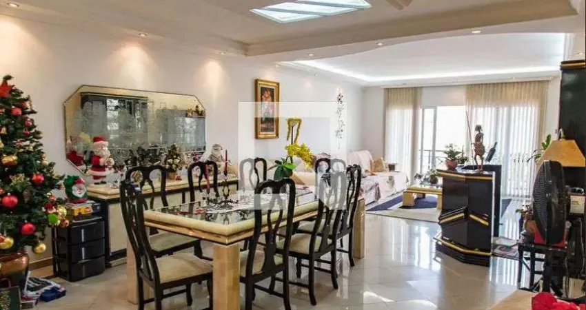 Casa com 3 quartos à venda na Rua Vasconcelos Drumond, 279, Cambuci, São Paulo