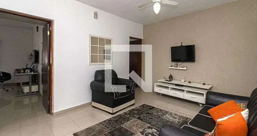 Casa com 6 quartos à venda na Rua Irmão Pio, 362, Jardim Santa Emília, São Paulo