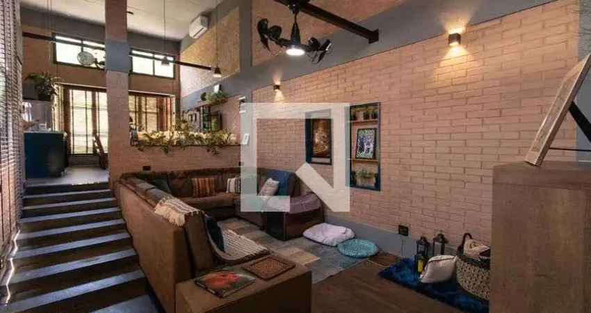 Casa com 2 quartos à venda na Rua Alfredo Abrantes, 149, Vila Sabrina, São Paulo