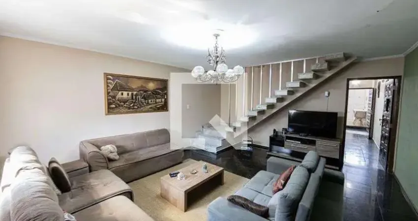 Casa com 3 quartos à venda na Rua Itogapuque, 217, Vila Carrão, São Paulo