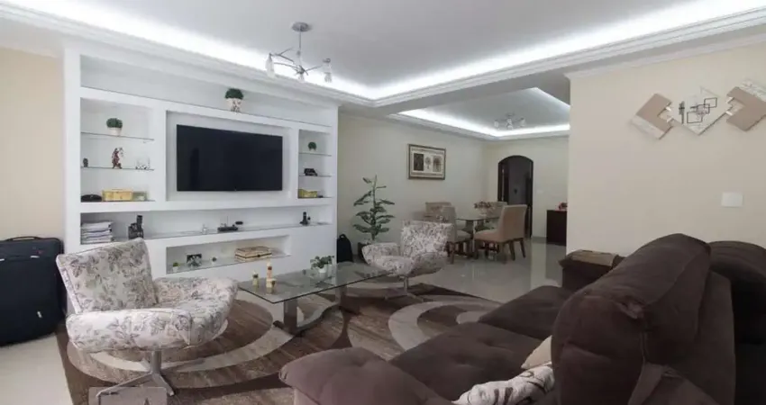 Casa com 3 quartos à venda na Rua Ingaíbos, 54, Vila Formosa, São Paulo