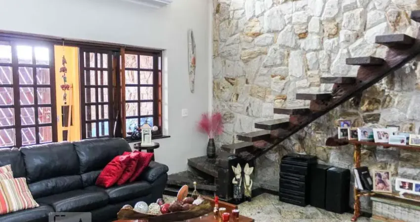 Casa com 5 quartos à venda na Rua Enrique Montes, 58, Vila Mazzei, São Paulo