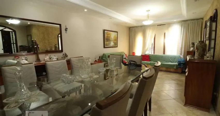 Casa com 3 quartos à venda na Rua Mesquita, 47, Cambuci, São Paulo