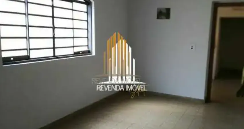 Santo Amaro - Sobrado de 120m² com 4 dormitórios, 1 Suíte, 2 salas, 2 banheiros e 1 vaga.