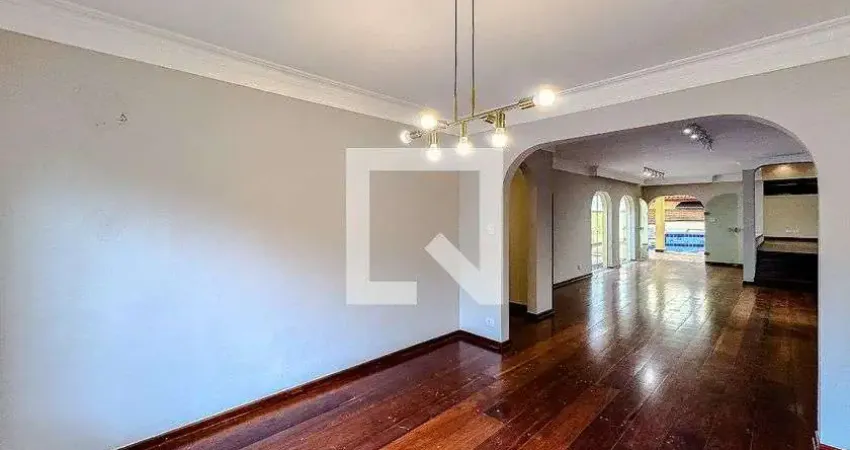 Casa com 4 quartos à venda na Rua Henrique Peres, 267, Mooca, São Paulo