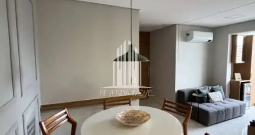 Apartamento à venda na Vila Olímpia, São Paulo-SP! 2 quartos, 1 banheiro, 1 vaga de garagem. Charmoso e aconchegante!