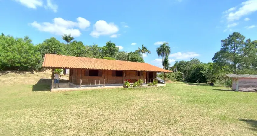 Chácara / sítio com 3 quartos à venda na Praça da Igreja, 139, Dona Catarina, Mairinque