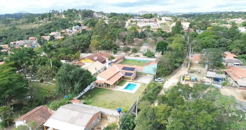 Chácara / sítio com 3 quartos à venda na Praça da Igreja, 139, Dona Catarina, Mairinque