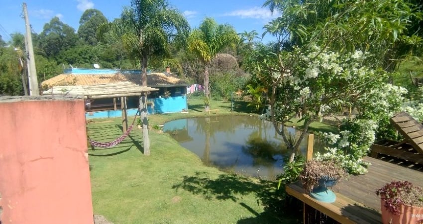 Chácara / sítio com 4 quartos à venda na Praça da Igreja, 139, Dona Catarina, Mairinque