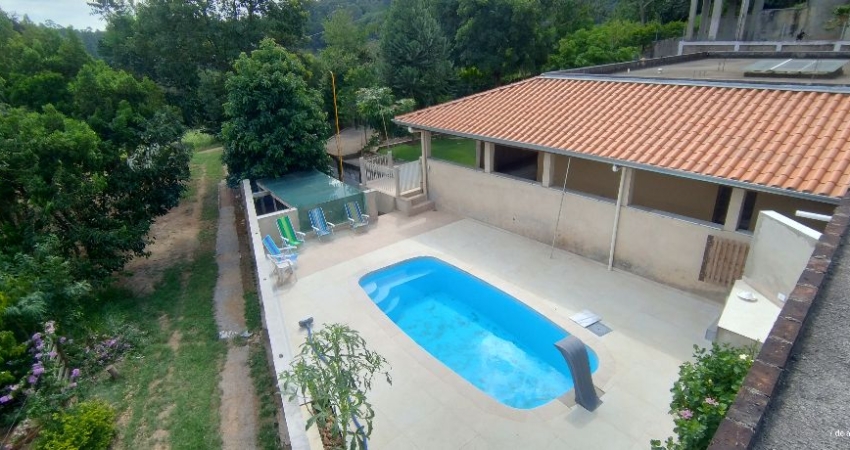 Chácara / sítio com 3 quartos à venda na Praça da Igreja, 139, Dona Catarina, Mairinque