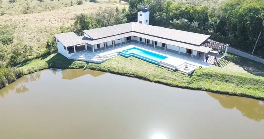 Chácara / sítio com 6 quartos à venda na Praça da Igreja, 139, Dona Catarina, Mairinque